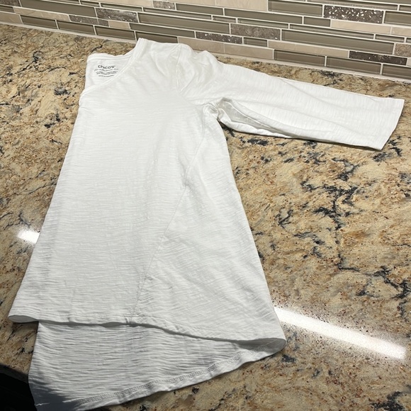 Bundle of (2) Chico’s Tops - Picture 5 of 10